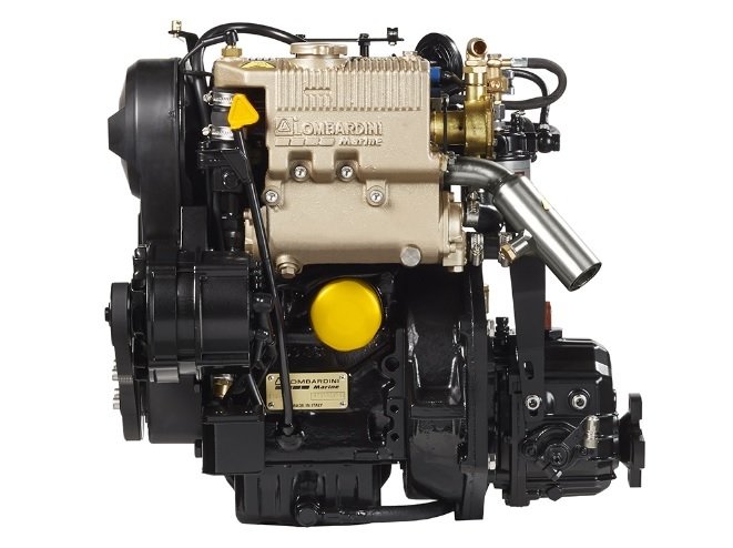 Lombardini - NEW Lombardini LDW 702M 18hp Marine Diesel Engine & Gearbox Lombardini - NEW Lombardini LDW 702M 18hp Marine Diesel Engine & Gearbox